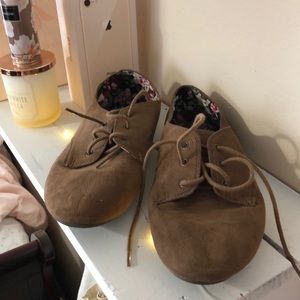 Forever 21 Oxford Style Shoes